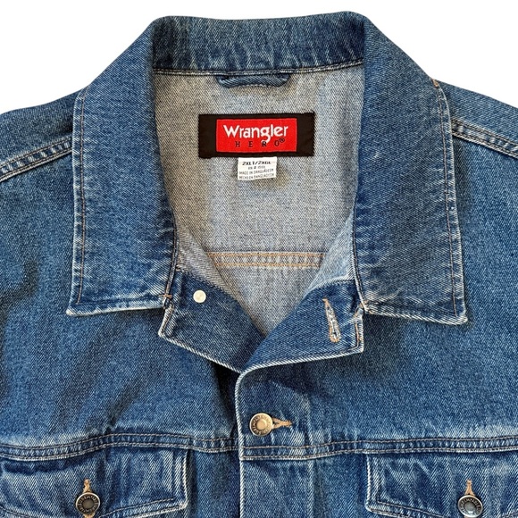 VTG 90s/Y2K Wrangler Hero Denim Trucker Jacket Dark Blue Cowboy Utility 2XLT - Picture 2 of 14